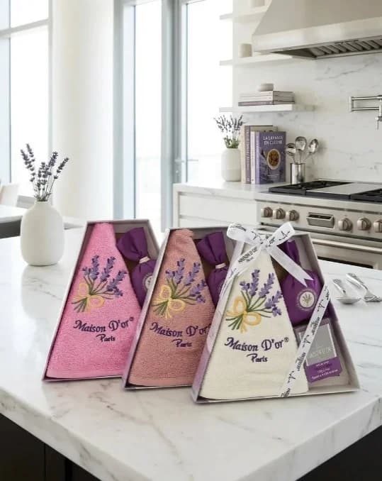 Скатертина Maison D'or Olive Lavander