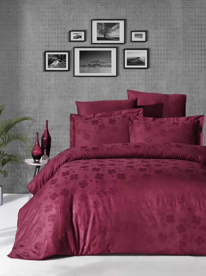 Постільна білизна жаккард Clover Dark Red